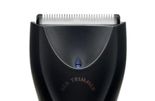 Laden Sie das Bild in den Galerie-Viewer, Close-up of Zen Trimmer's R-shaped ceramic blade head with built-in LED guide light